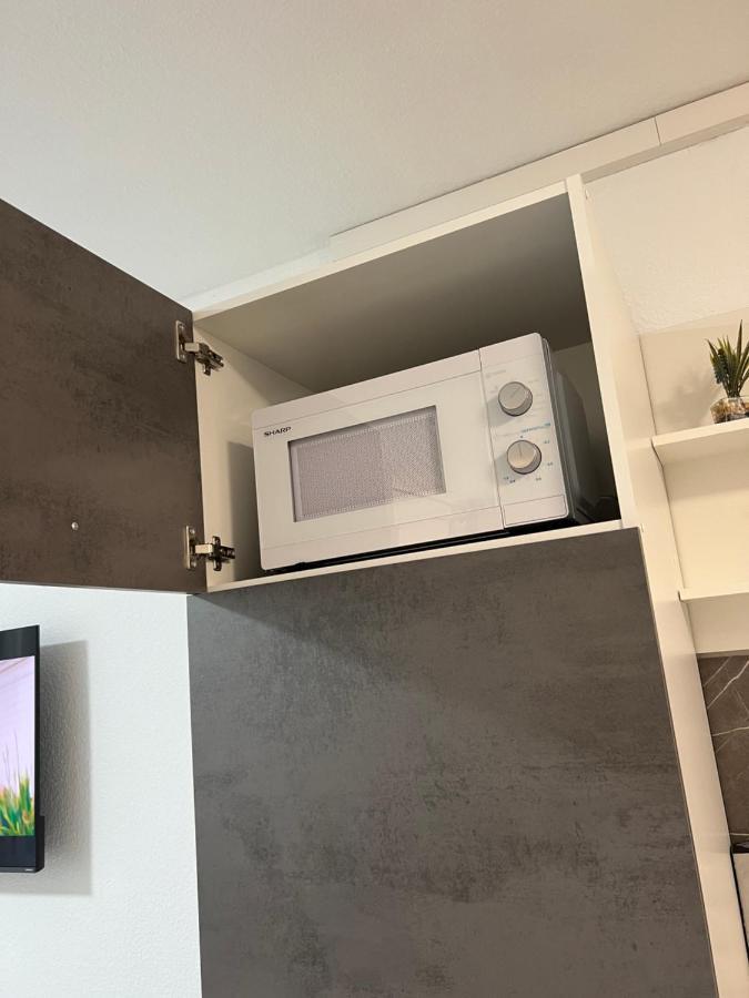 Deniz'S Serviced Apartment. Niederaula Bagian luar foto