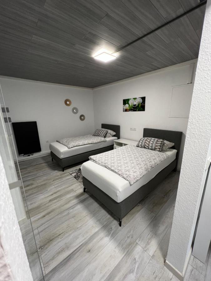 Deniz'S Serviced Apartment. Niederaula Bagian luar foto